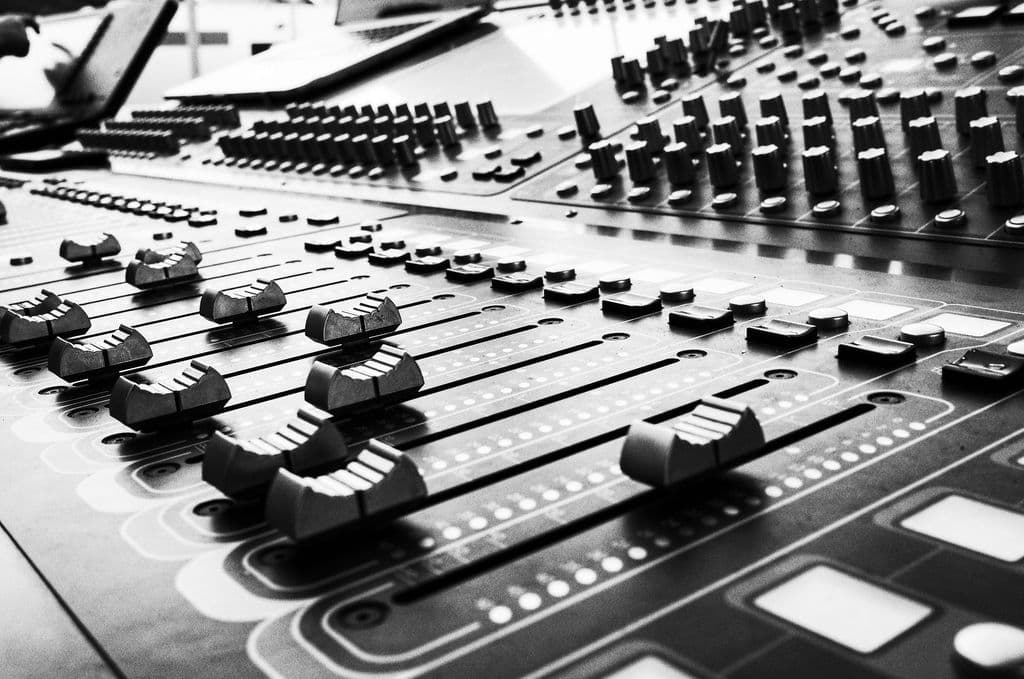 Mixing console photo